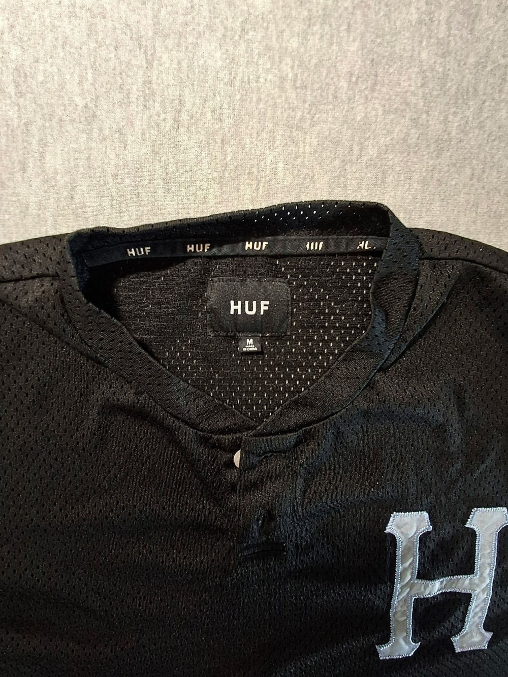 HUF Black Mesh Baseball Jersey with Light Blue H - Picture 6 of 8